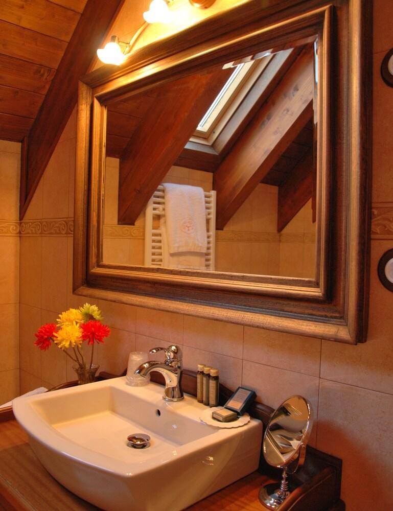 Hotel Selba D'Ansils Benasque Bagian luar foto