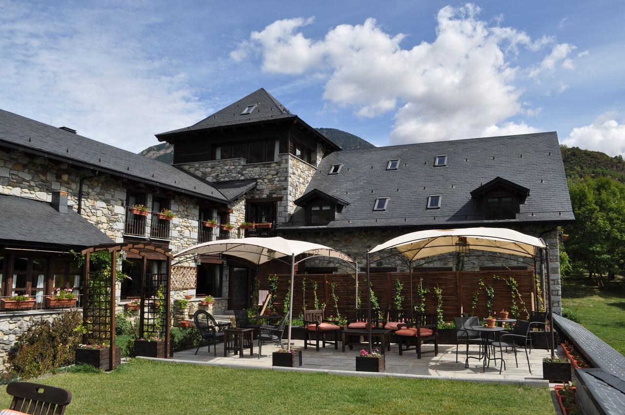 Hotel Selba D'Ansils Benasque Bagian luar foto